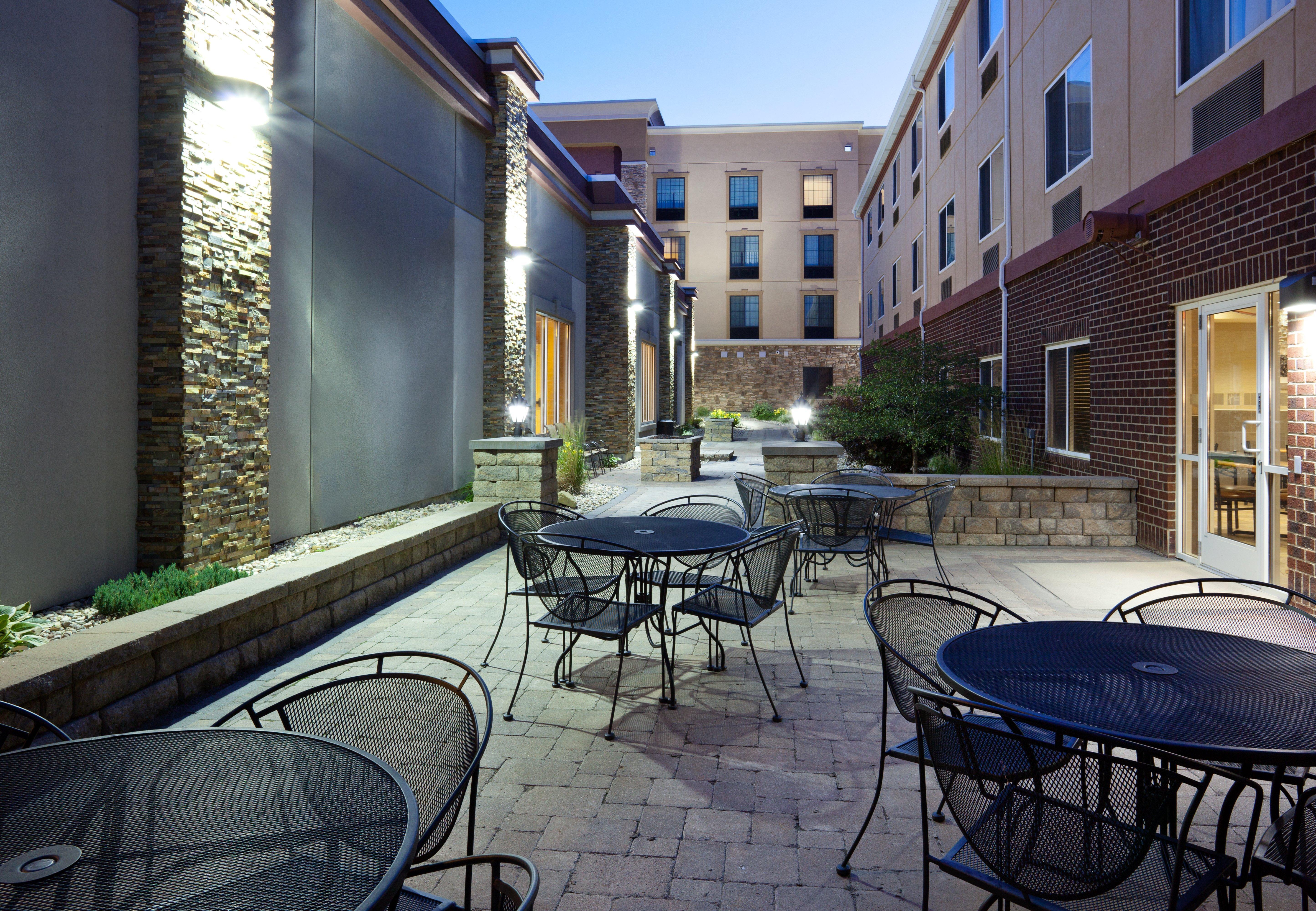 Holiday Inn Express&Suites Aberdeen, an IHG Hotel Exterior foto